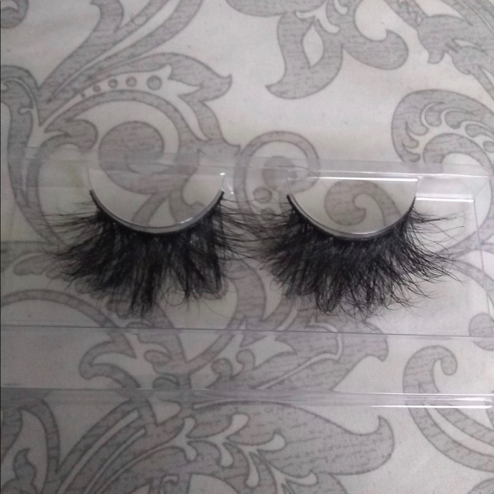 Lashes